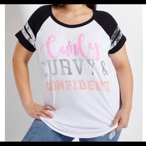 ⭐️NWT-SEQUINED CONFIDENT TEE  Size 14/16⭐️